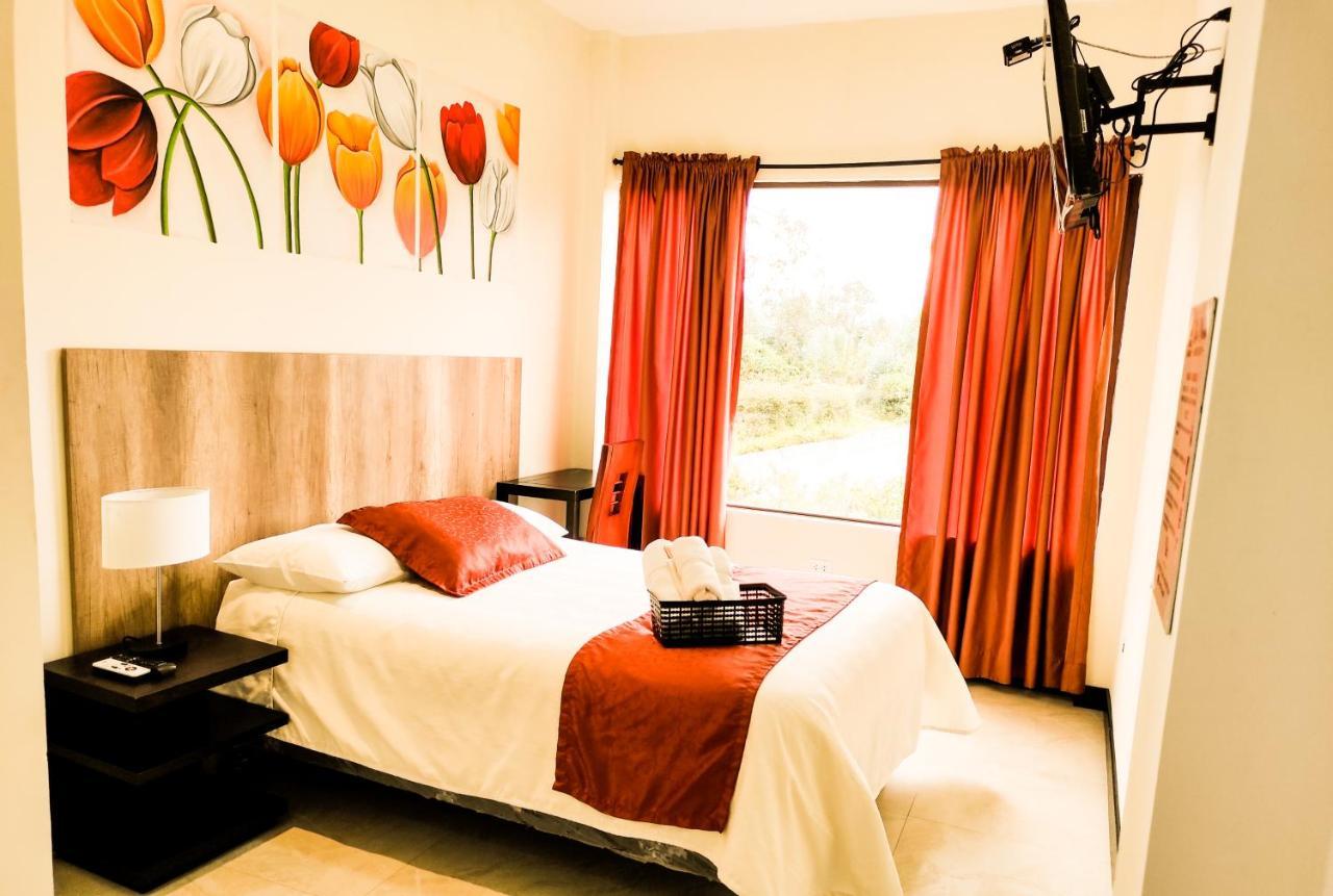 Hotel Las Mercedes Airport-Quito Tababela Εξωτερικό φωτογραφία