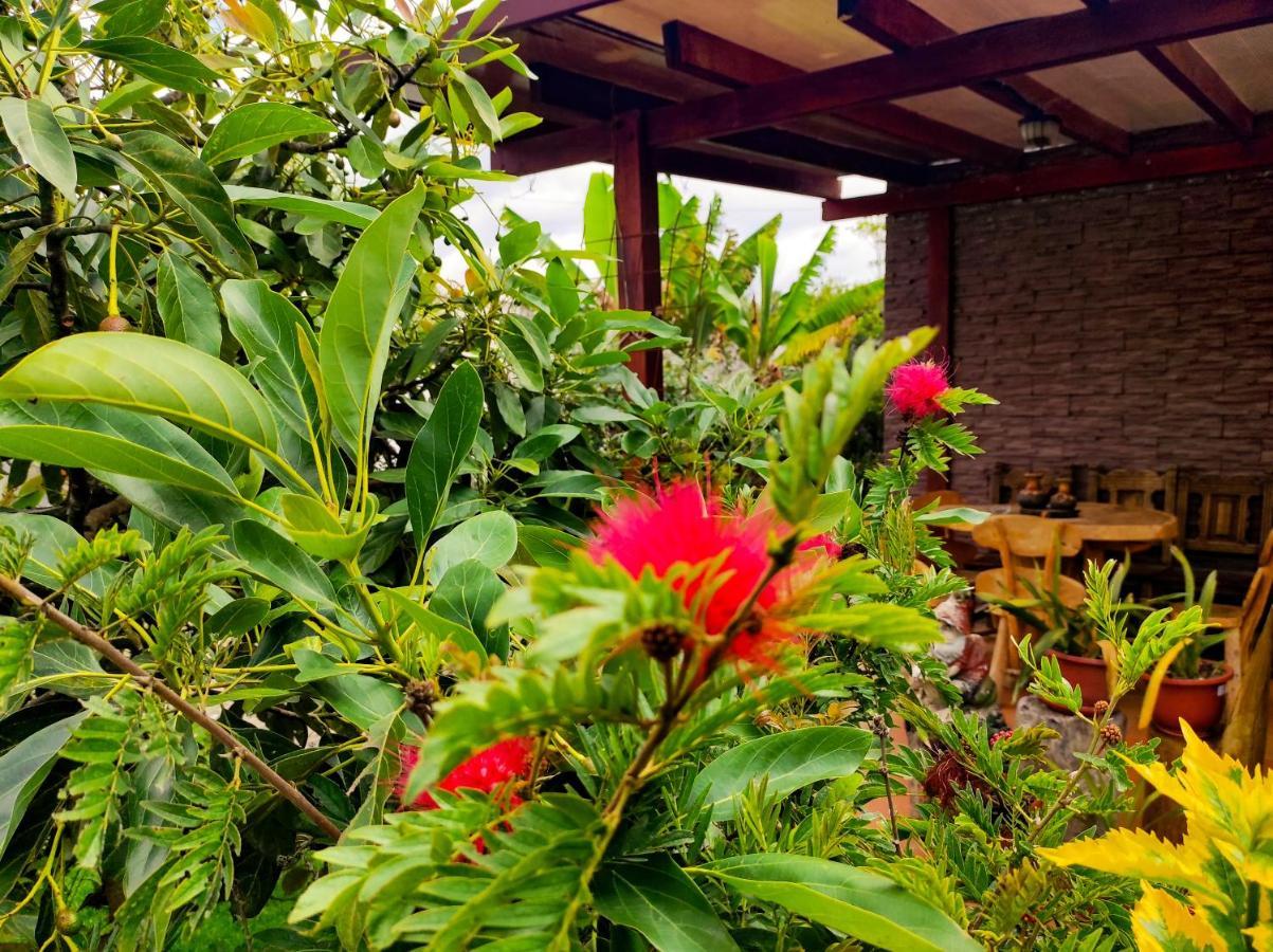 Hotel Las Mercedes Airport-Quito Tababela Εξωτερικό φωτογραφία