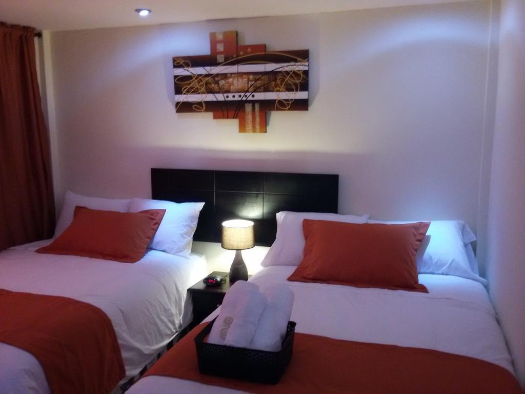 Hotel Las Mercedes Airport-Quito Tababela Δωμάτιο φωτογραφία