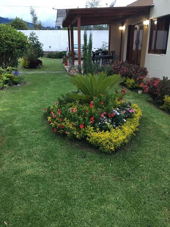 Hotel Las Mercedes Airport-Quito Tababela Εξωτερικό φωτογραφία