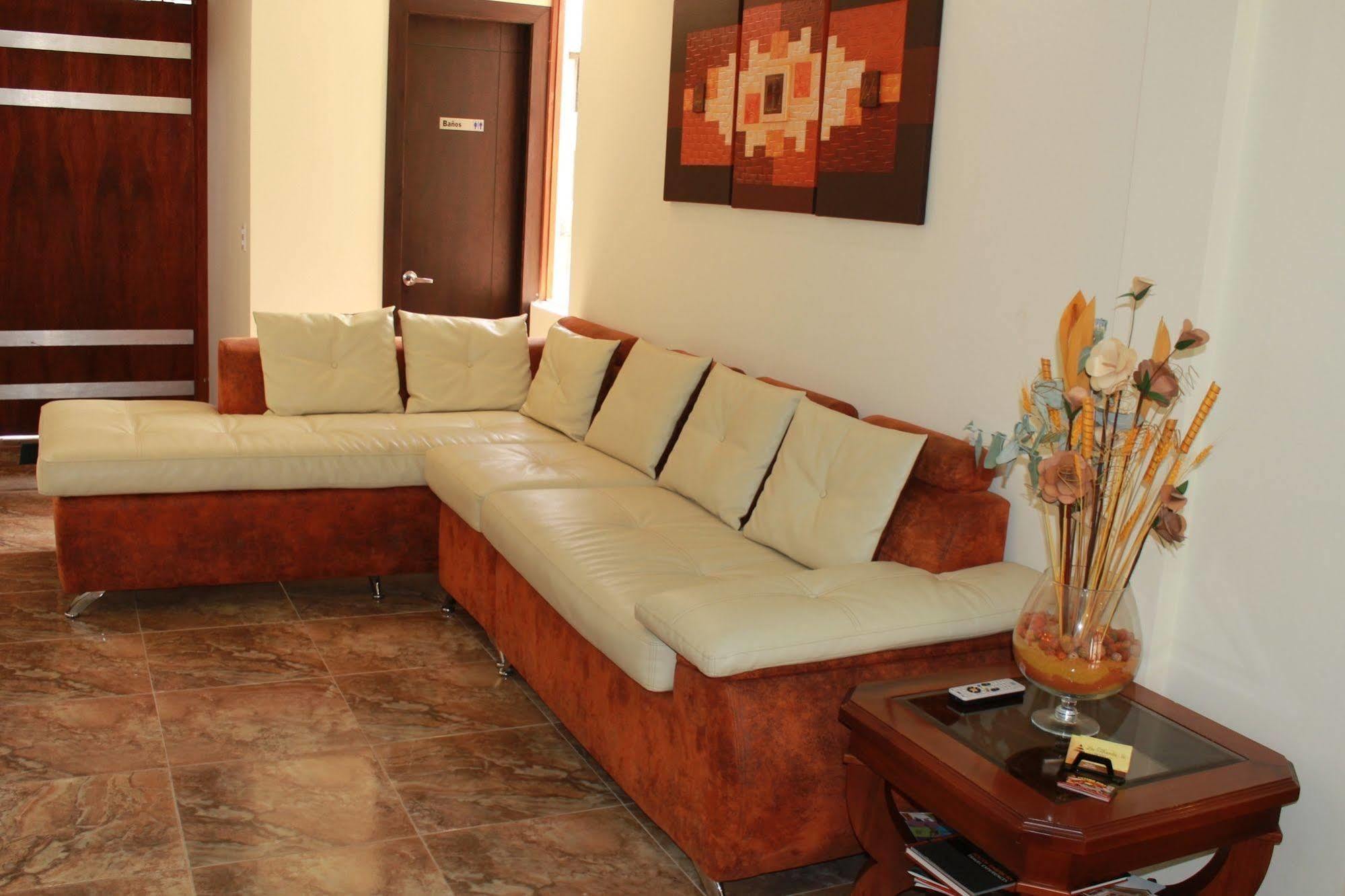 Hotel Las Mercedes Airport-Quito Tababela Εξωτερικό φωτογραφία