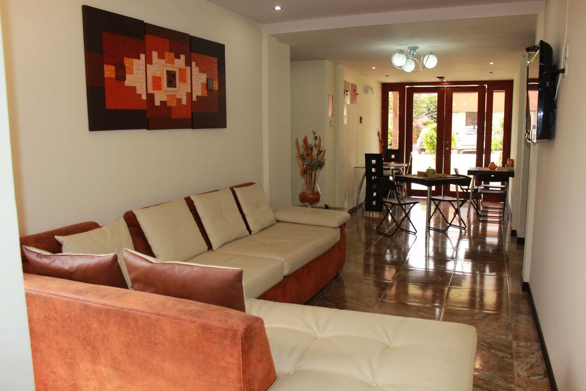 Hotel Las Mercedes Airport-Quito Tababela Εξωτερικό φωτογραφία
