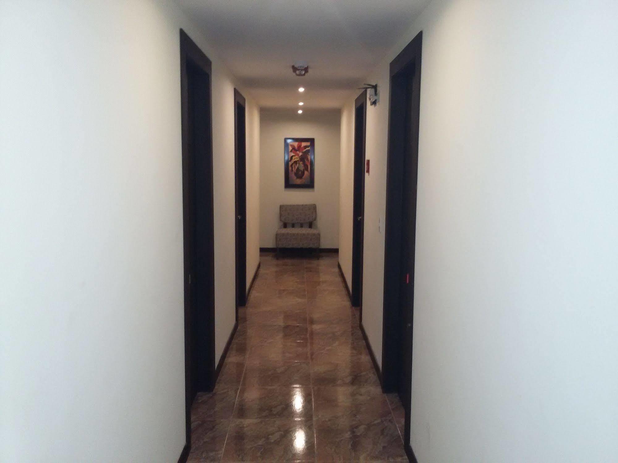 Hotel Las Mercedes Airport-Quito Tababela Εξωτερικό φωτογραφία