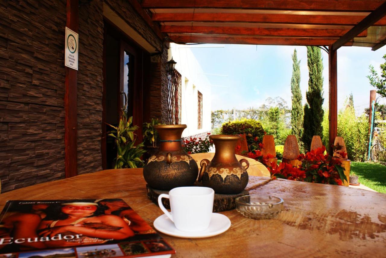 Hotel Las Mercedes Airport-Quito Tababela Εξωτερικό φωτογραφία