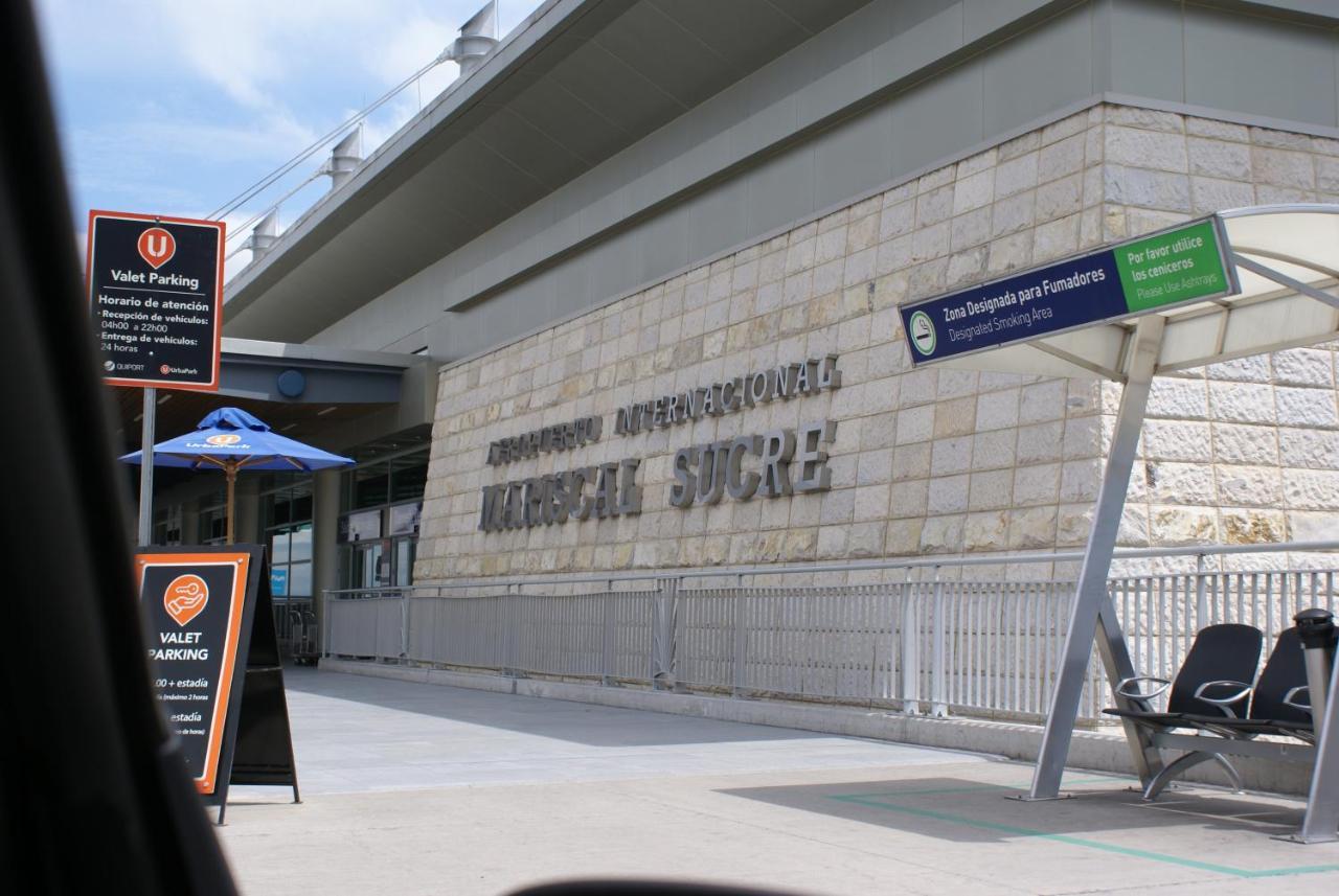 Hotel Las Mercedes Airport-Quito Tababela Εξωτερικό φωτογραφία